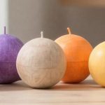 Signification des couleurs de bougies illustrée pr la Collection Signature Ldéco 12 bougies colorées naturelles teintées dans la masse en cire végétale, fabrication Fraize Vosges Made in France