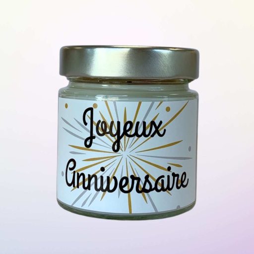 bougie parfumee au cookies chocolat avec inscription joyeux anniversaire