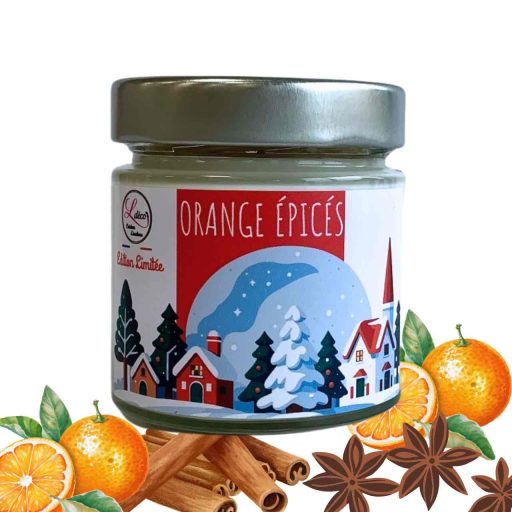 Bougie artisanale parfum orange et épices, naturelle et festive pour Noël.